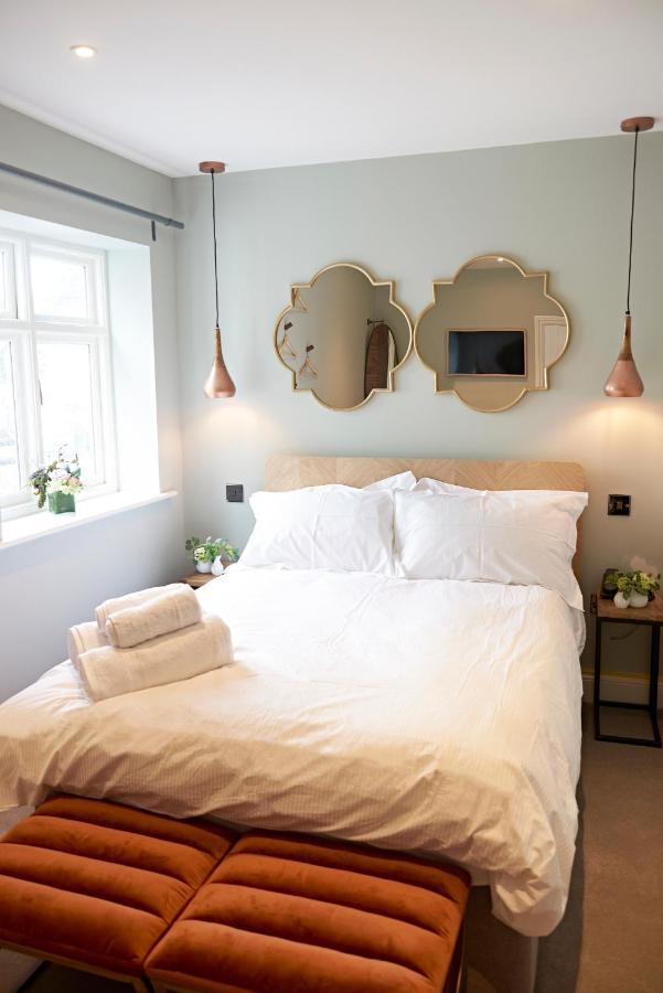 Bed & Breakfast Valentino S Restaurant With